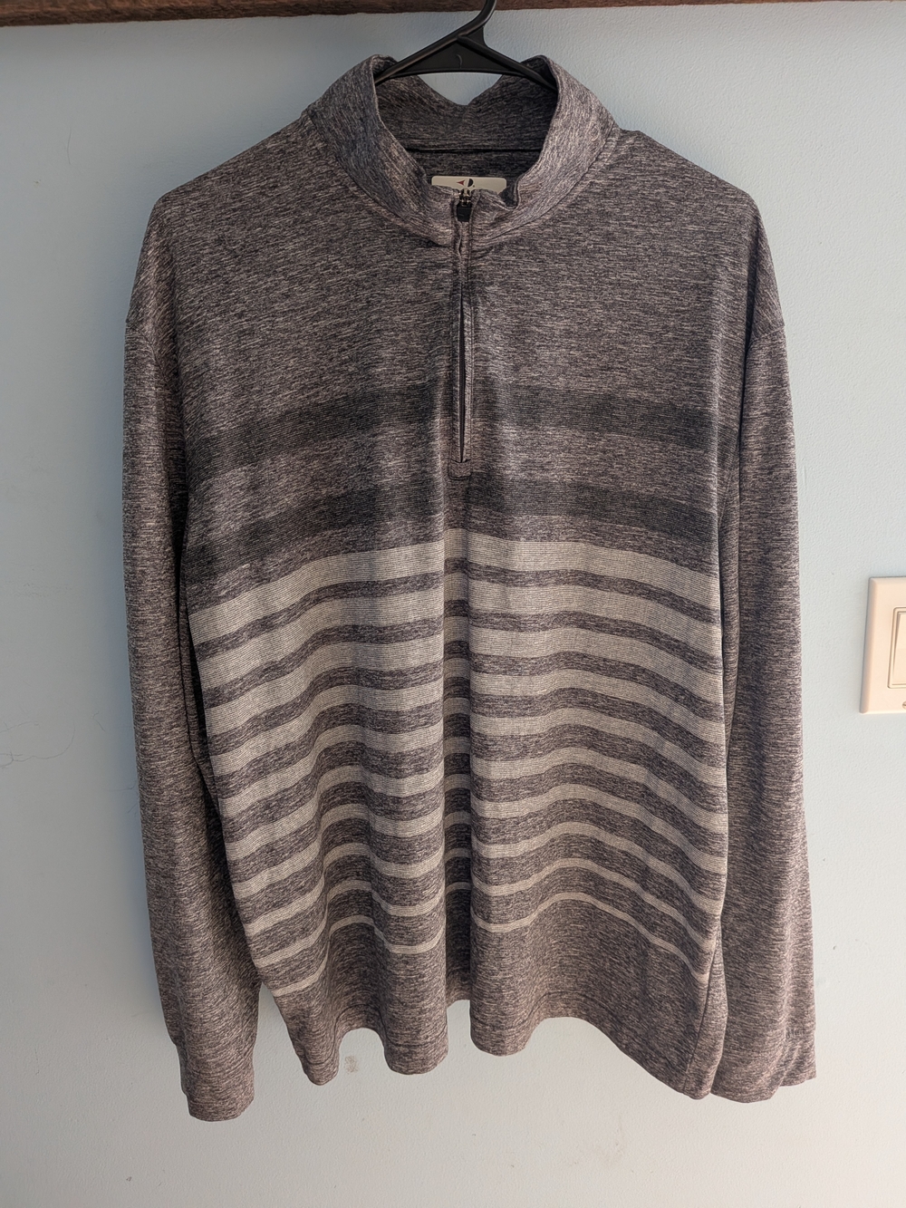 Grand Slam Men's Gray Striped Quarter-Zip Sweater